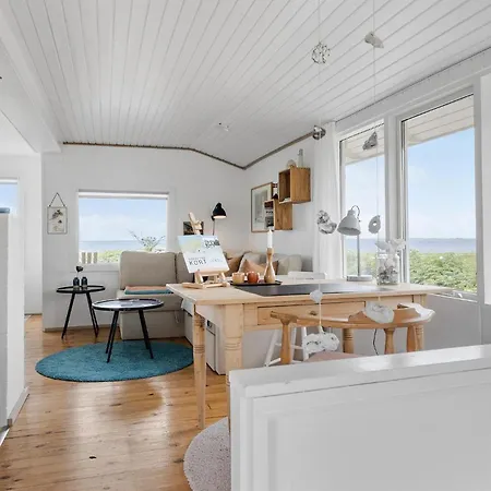 2 Værelses Lækkert Hjem I Feriehus *